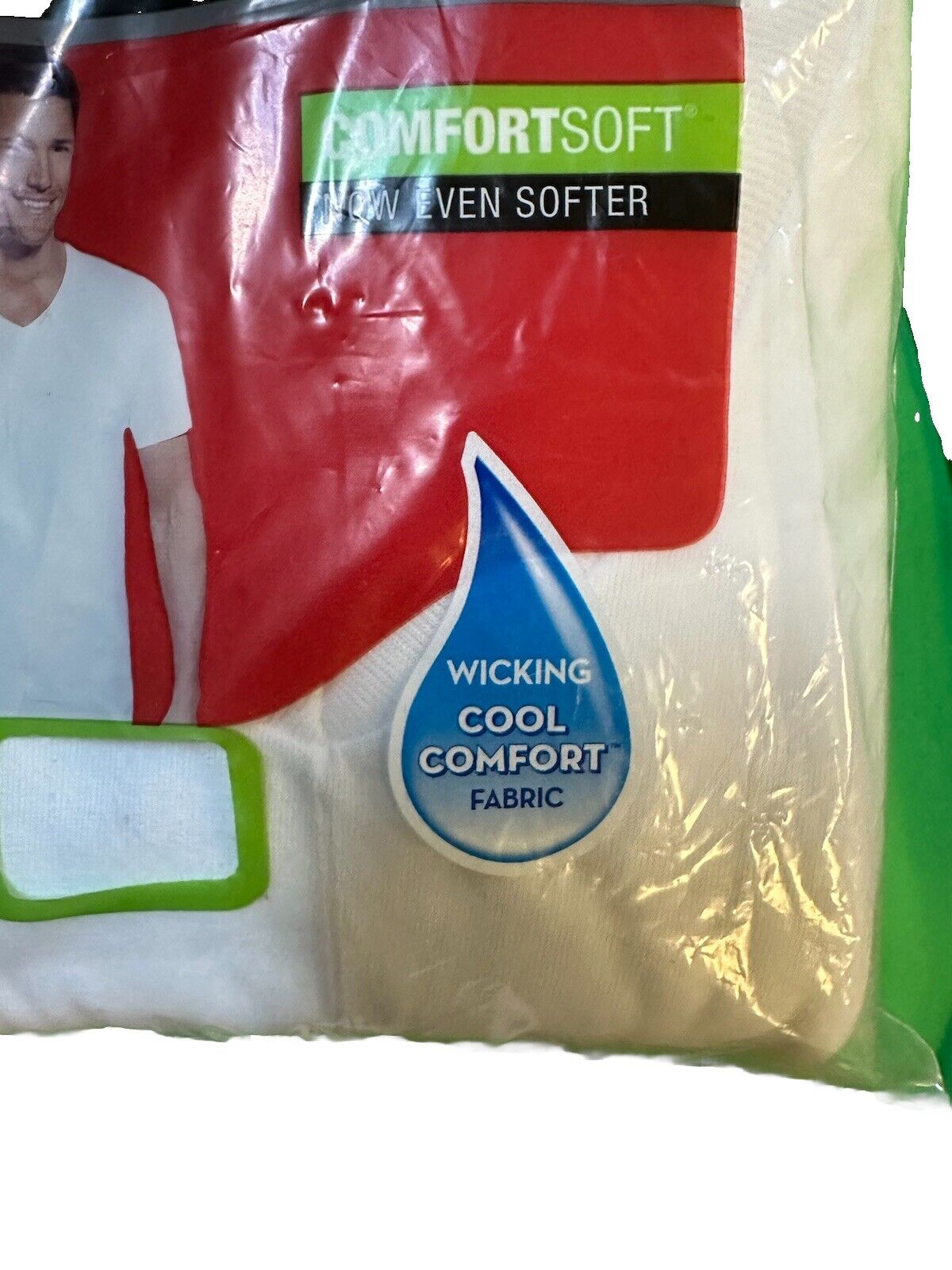 New Hanes Men's 3 Pack White V-Neck T-Shirt Tagless Short Sleeve Cotton Small